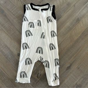 Kyte Baby - Zippered sleeveless romper - 12-18mo - Color Rainbow midnight